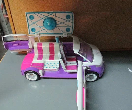 coche de violeta